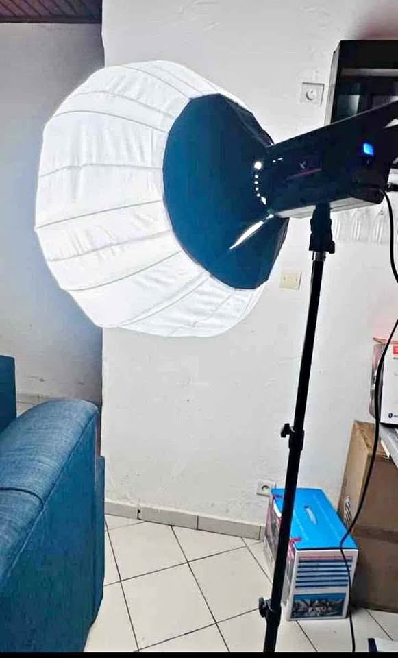 Projecteur lumineux - Lumières & Éclairage