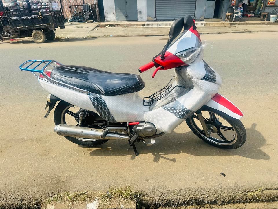 scooter haoujue - Automobile & Motos