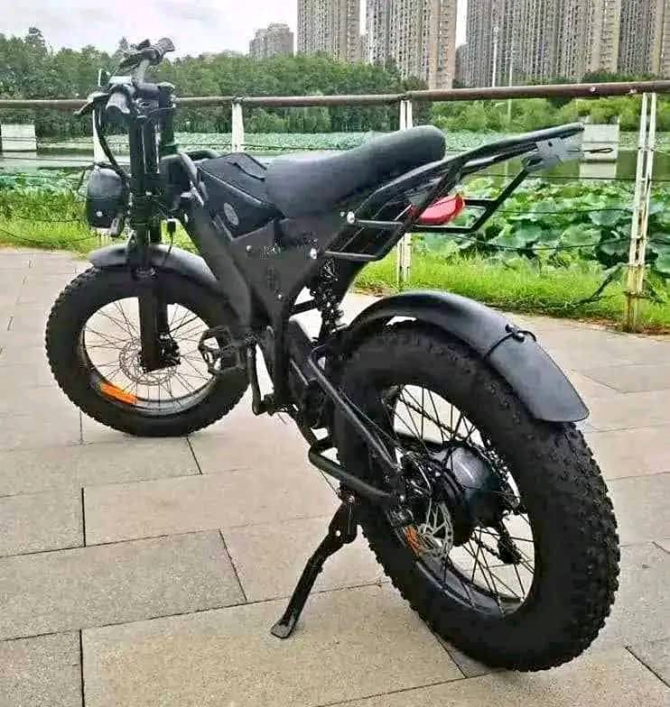 Vélo électrique - Automobile & Motos